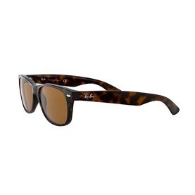 Ray-Ban New Havana Wayfarer Square Sunglasses in brown tortoiseshell with classic keyhole nose bridge and branded arms