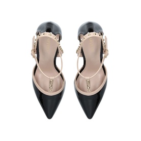 Kankan Studded Courts