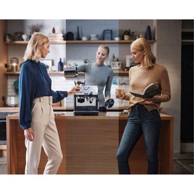 La Specialista Arte Manual Espresso Maker