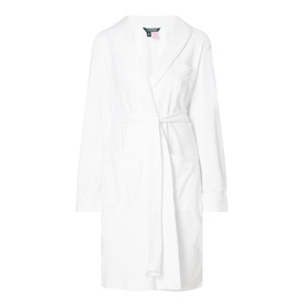 Essential 40 Robe