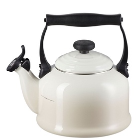 Traditional Kettle With Fixed Whistle 2.1L