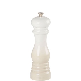 Classic Pepper Mill
