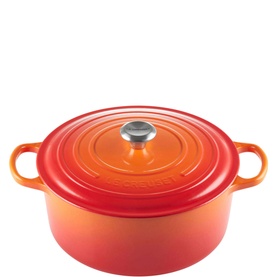 Signature Cast Iron Round Casserole 30cm