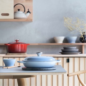 Signature Cast Iron Shallow Casserole 30cm
