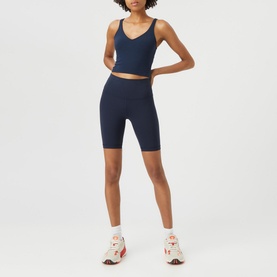 Wunder Train High-Rise Shorts 8"