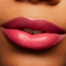 Love Me Lipstick