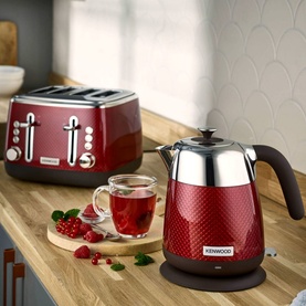 Mesmerine 1.6L Kettle
