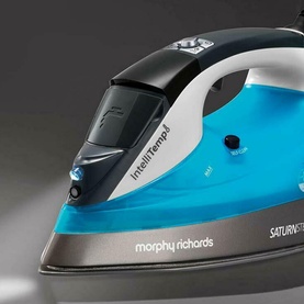Saturn Intellitemp Steam Iron