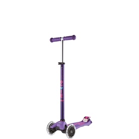 Maxi Micro Deluxe LED Scooter