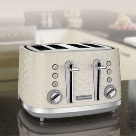 Vector 4 Slice Toaster Cream