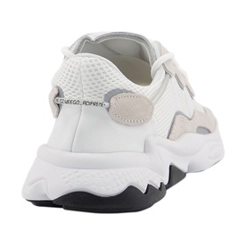Ozweego Trainers