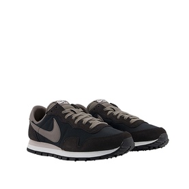 Pegasus 83 Trainers