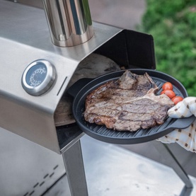 Rotating Pizza Oven And Stove In Oven