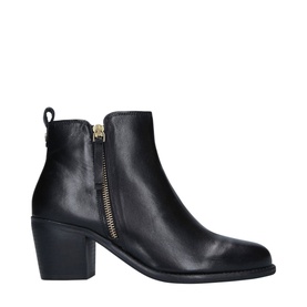 Secil Boots