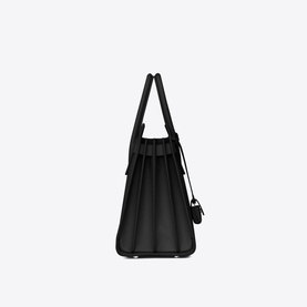 Classic Grained Leather Tote