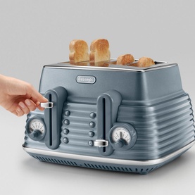 Scolpito Toaster