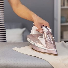 Pearl Glide Steam Iron