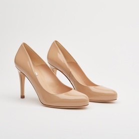 Stila Courts