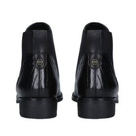 Stifle Boots