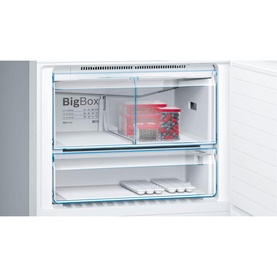 Serie 4 - Free-Standing Fridge-Freezer With Freezer At Bottom