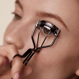 Eyelash Curler