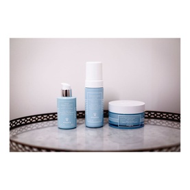 Triple-Oil Balm Make-Up Remover And Cleanser