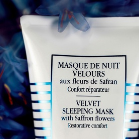 Velvet Sleeping Mask with Saffron Flowers 60ml
