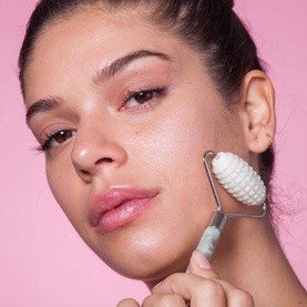Double Duty Smooth and Textured Jade Face Roller