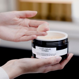 Restructuring Nourishing Balm for hair lengths and ends