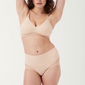 SPANXsupersmooth&trade; Undie-tectable&reg; Lace Hi-Hipster Briefs