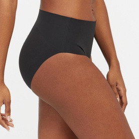 SPANXsupersmooth&trade; Undie-tectable&reg; Briefs