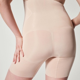 SPANXsculpt&trade; OnCore High-Waisted Mid-Thigh Shorts