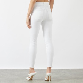 SPANXshape&trade; EveryWear Ankle Skinny Jeans