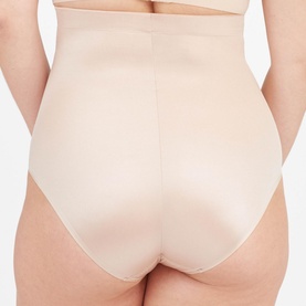 Suit Your Fancy Medium Control High-Waisted Briefs