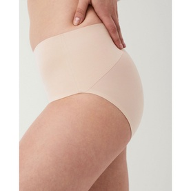 SPANXsupersmooth&trade; Undie-tectable&reg; Briefs