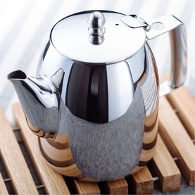 Traditional Eight-Cup Continental Teapot 1.5L