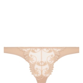 Thalia Thong