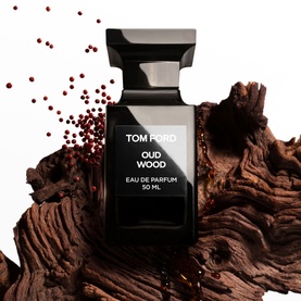 Oud Wood Eau de Parfum Spray