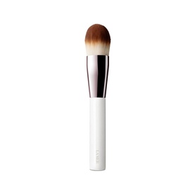 The Foundation Brush