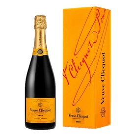 Yellow Label Champagne Gift Set