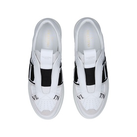 VL7N Slip On Trainers