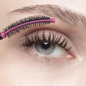 The Curler Mascara