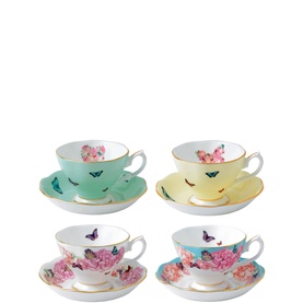 Set of 4 Teacups and Saucer