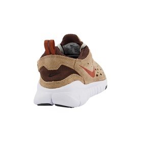 Free Run Trail Trainers