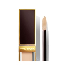 Shade And Illuminate Concealer