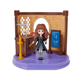 Magical Minis Hermione & Charms Classroom
