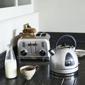 Traditional Kettle & Toaster Set