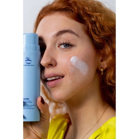 Skingredients AHA Cleanse Brightening + Exfoliating Lactic Acid Cleanser Refillable Primary Pack 100ml