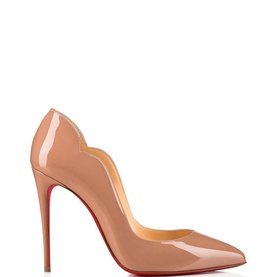 Hot Chick 100 Patent Leather Pumps