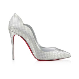 Hot Chick 100 Metallic Pumps